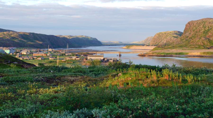 Murmansk bölgesindeki en iyi araba kiralama seçenekleri